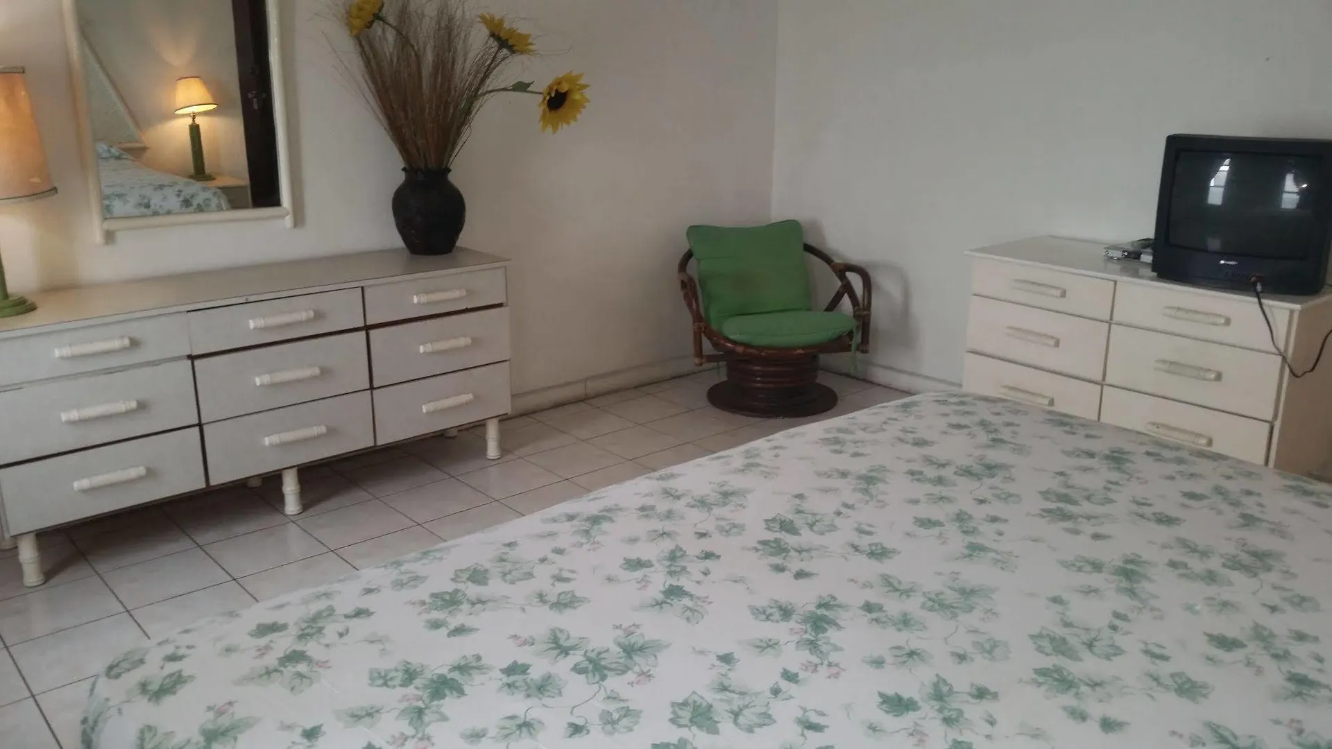Apartamento Skymiles Beach Suite Montego Bay